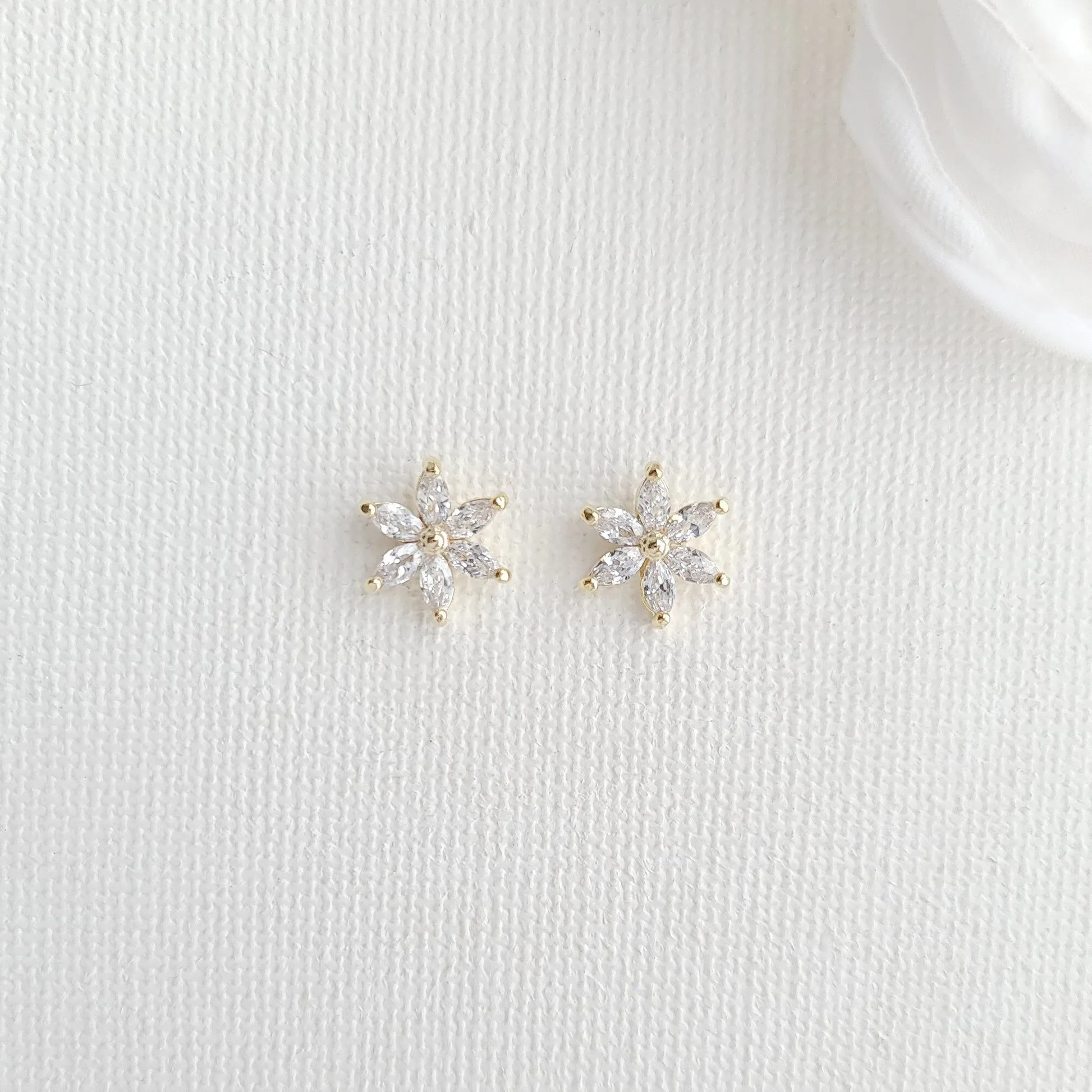 1.0 TCW Marquise Moissanite Flower Minimalist Earrings