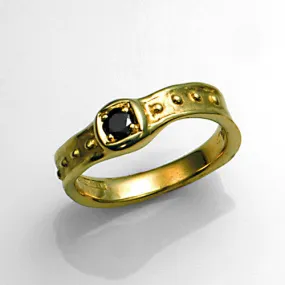 14kt Yellow Gold Black Diamond Ring Size 6