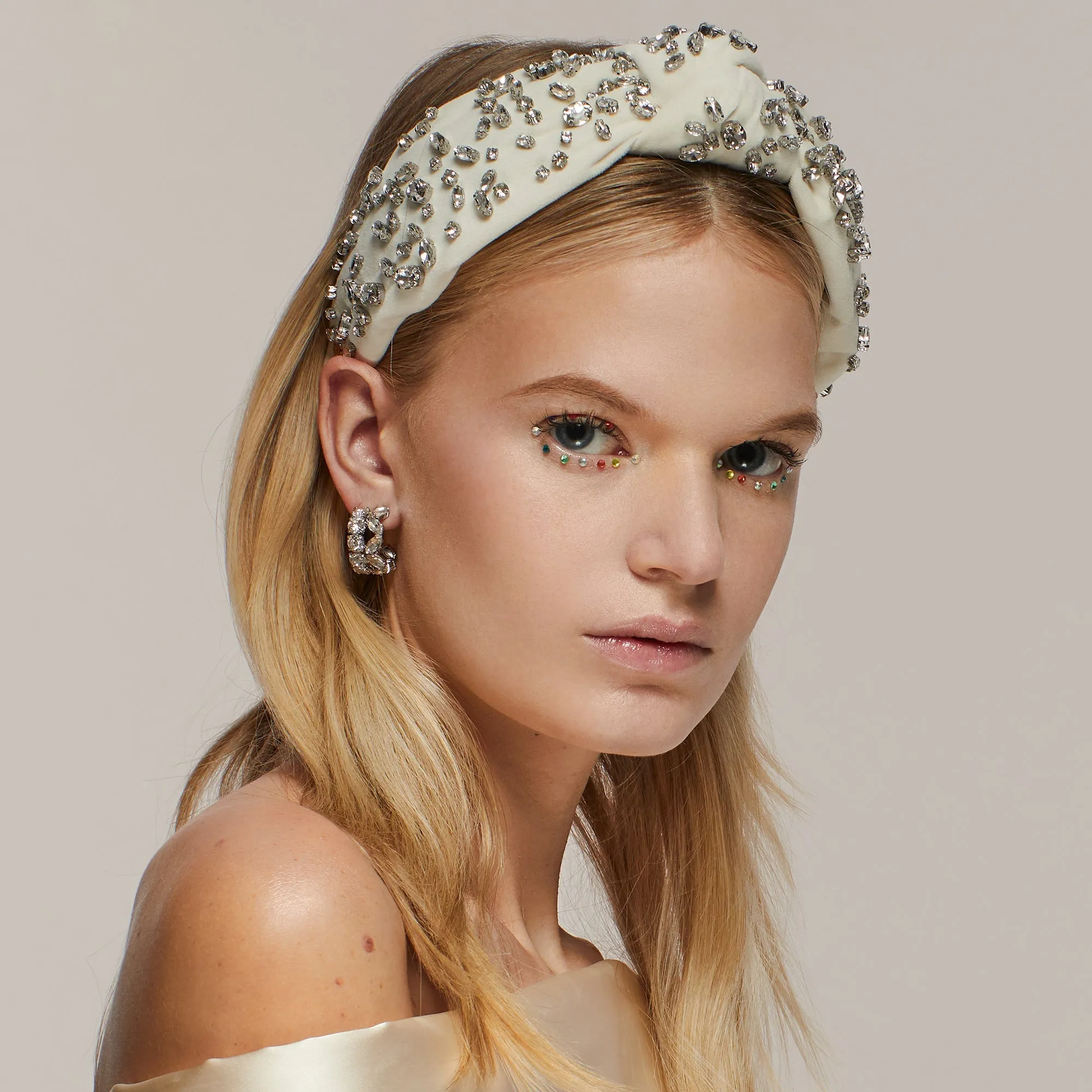 APRIL DIAMOND MIXED CRYSTAL VELVET KNOTTED HEADBAND