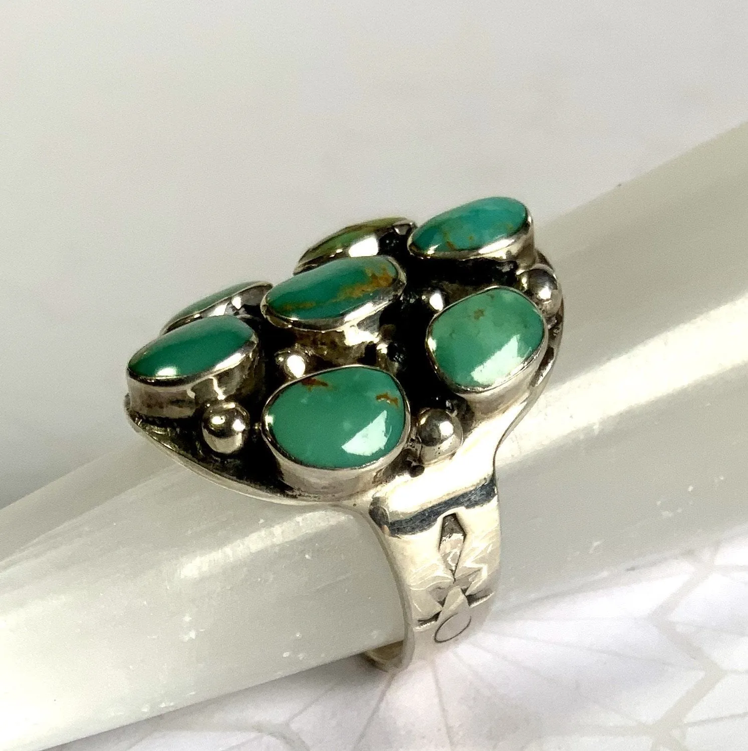 Green Turquoise Flower Inlay Ring