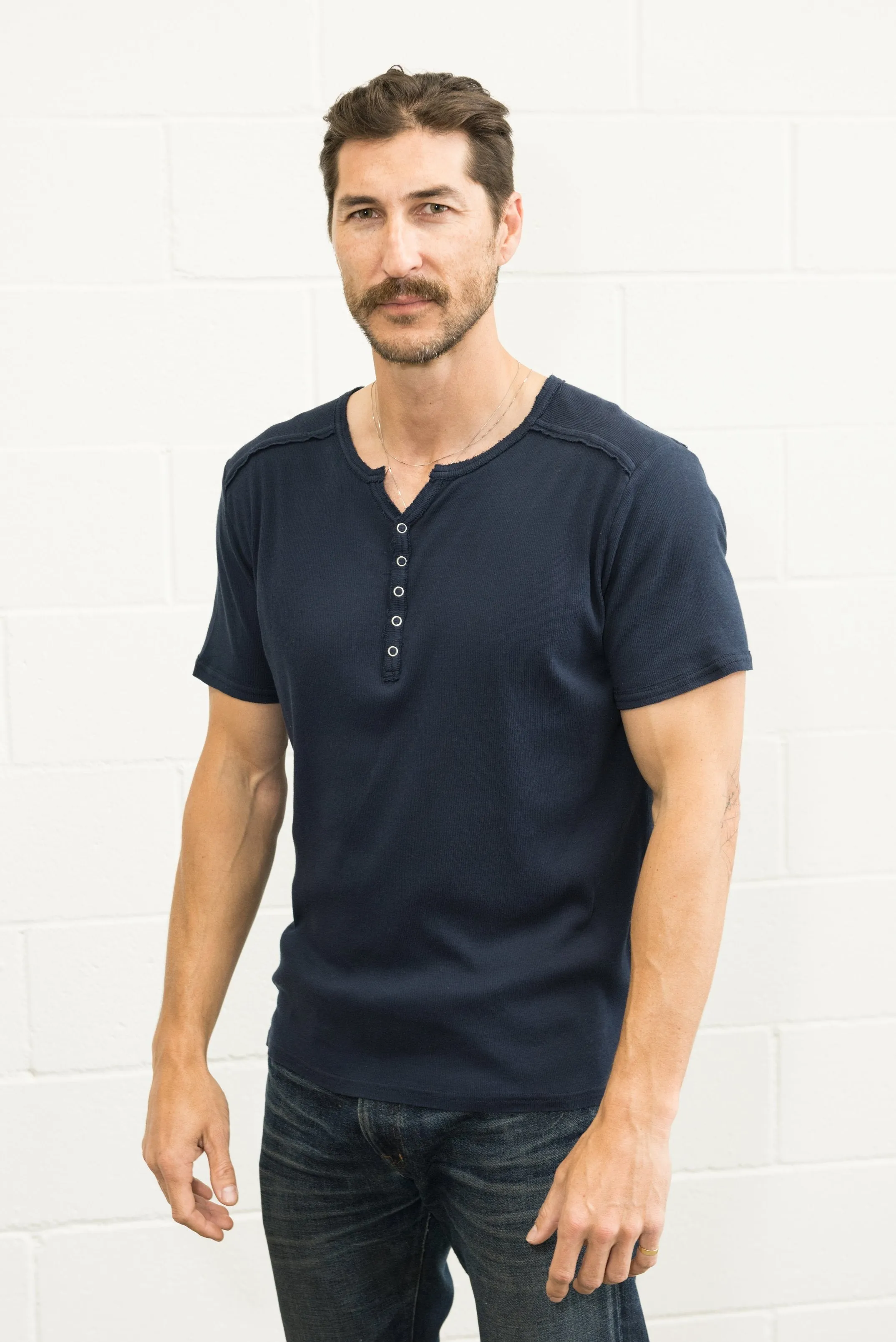 Men's Henley Short Sleeve